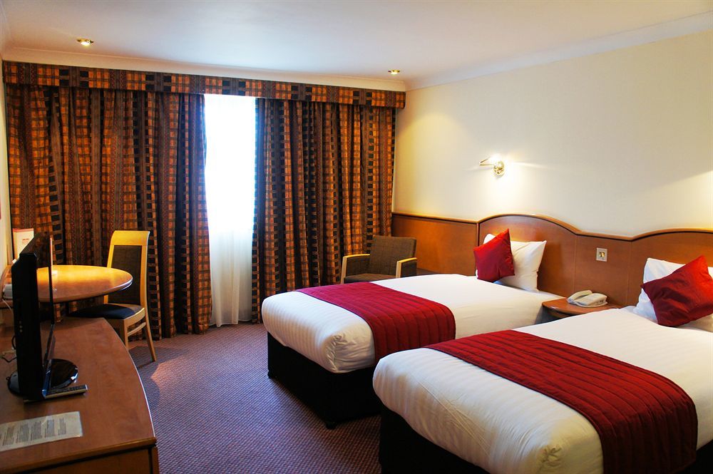 Ramada Hatfield Hatfield  Exteriör bild