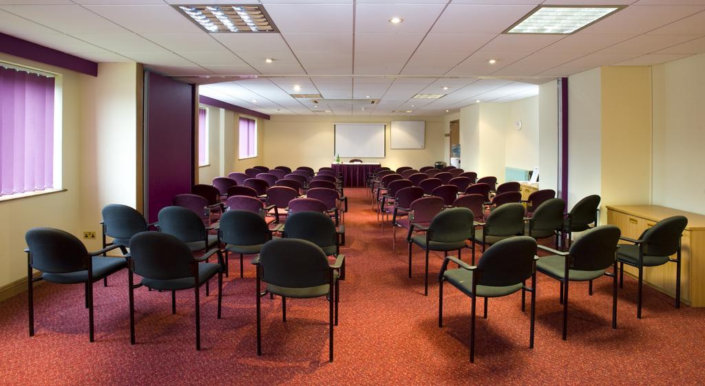 Ramada Hatfield Hatfield  Bekvämligheter bild